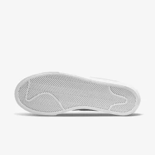 Nike Patike Blazer Low Platform 