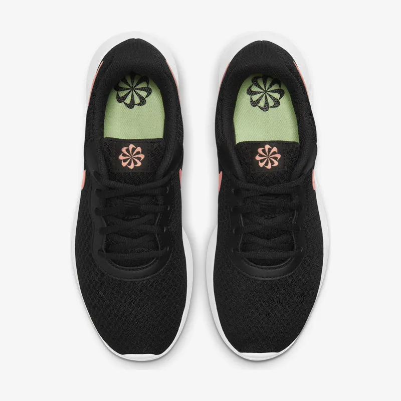 Nike Patike Tanjun 