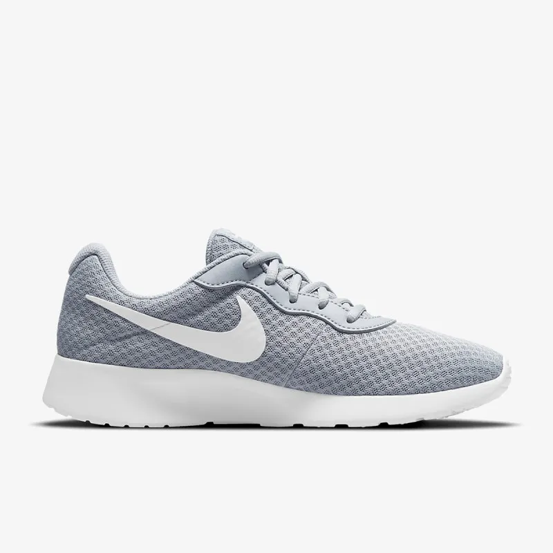 Nike Patike WMNS NIKE TANJUN NN 