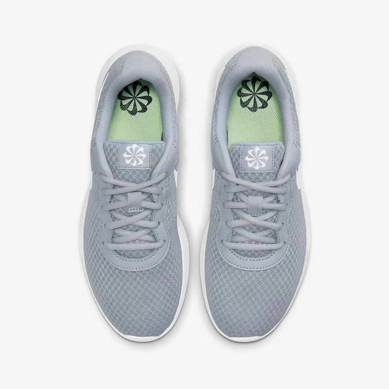 Nike Patike WMNS NIKE TANJUN NN 