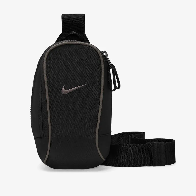 Nike Torbica Essentials 