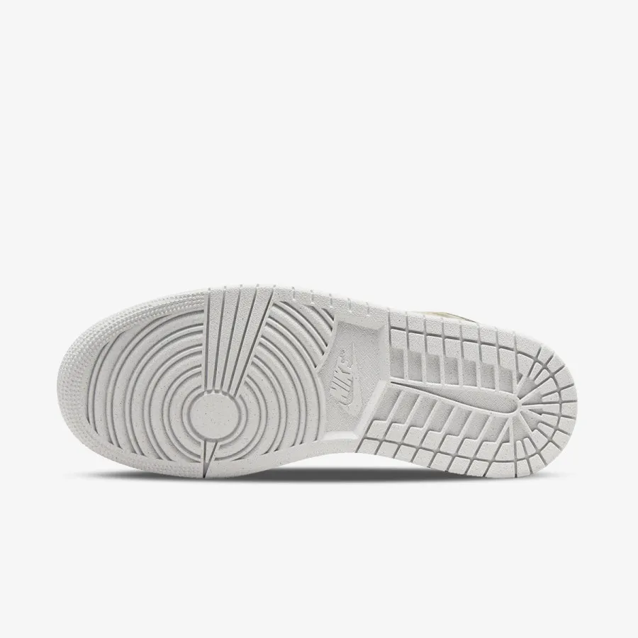Nike Patike WMNS AIR JORDAN 1 MID SE DEC 