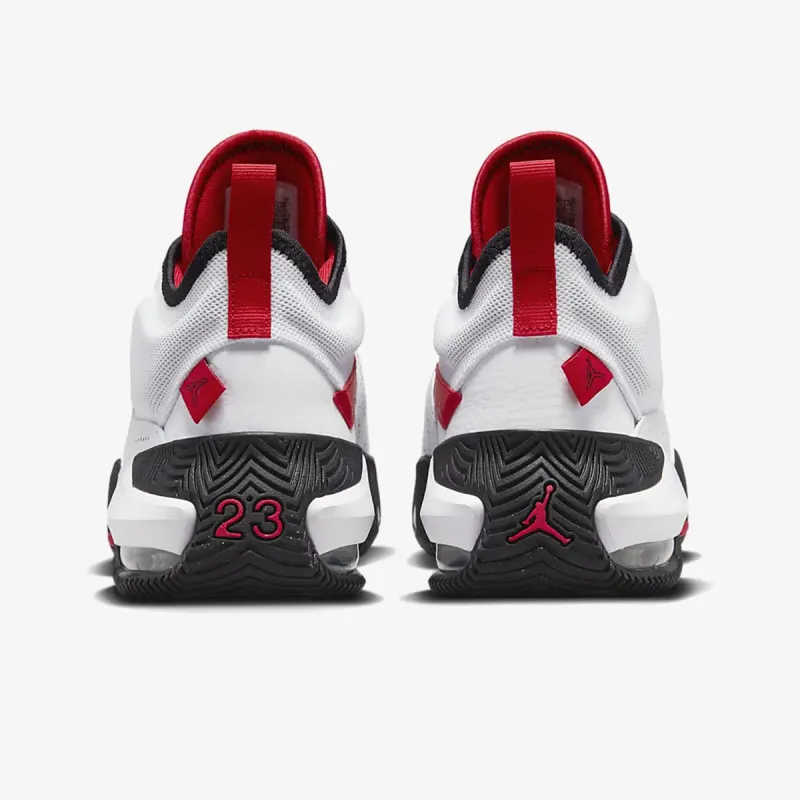 Nike Patike Jordan Stay Loyal 2 