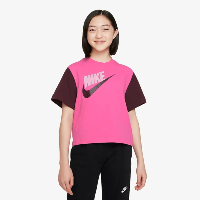 Nike Majica Sportswear Essential 