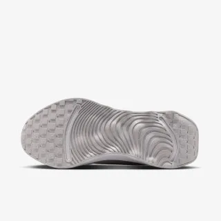Nike Patike WMNS NIKE MOTIVA 