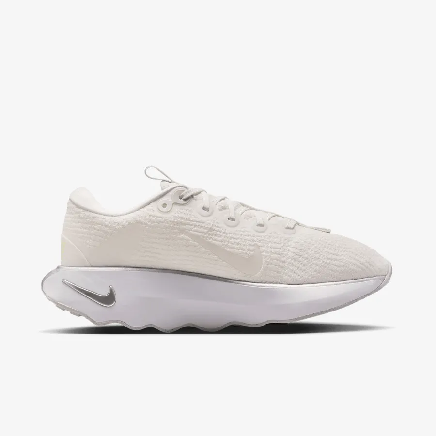 Nike Patike WMNS NIKE MOTIVA 