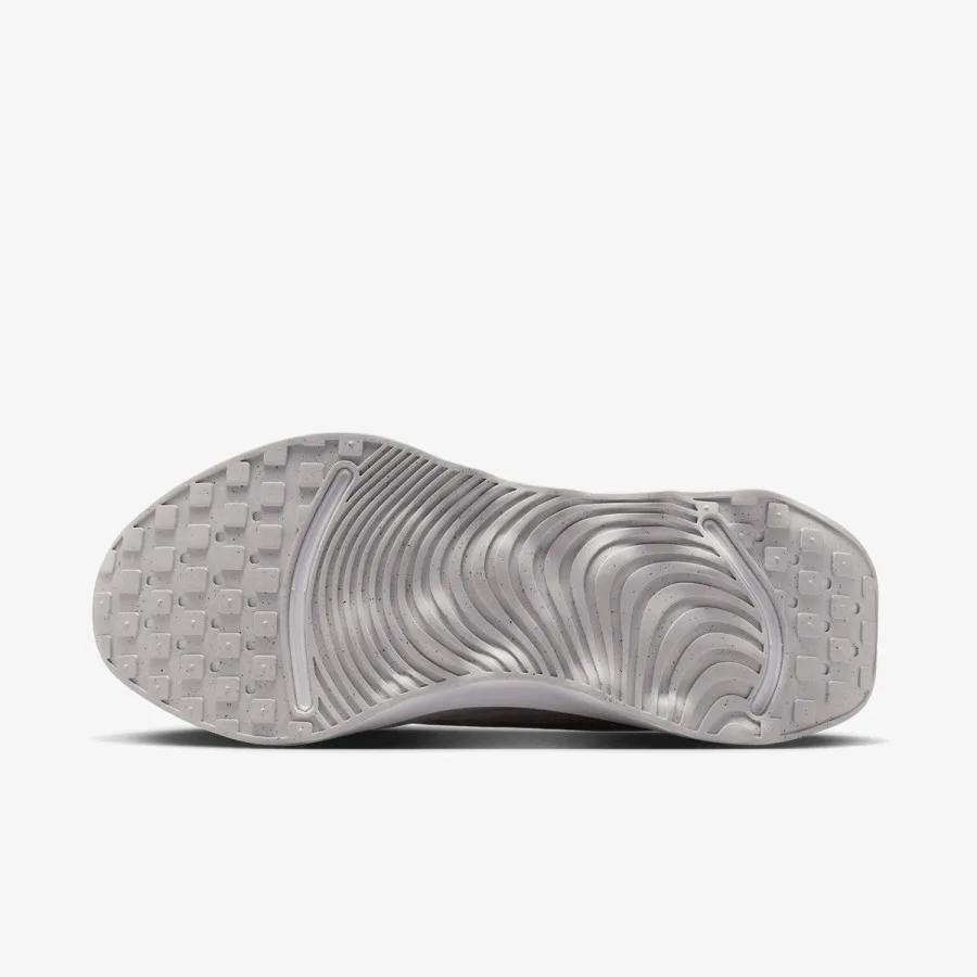 Nike Patike WMNS NIKE MOTIVA 
