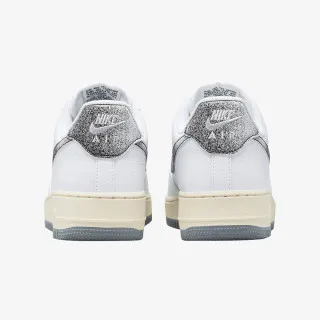 Nike Patike AIR FORCE 1 '07 LX EMB 