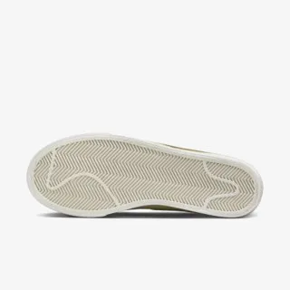 Nike Patike W BLAZER LOW PLATFORM CNVS 