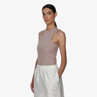 NIKE Bodi Sportswear Essential 