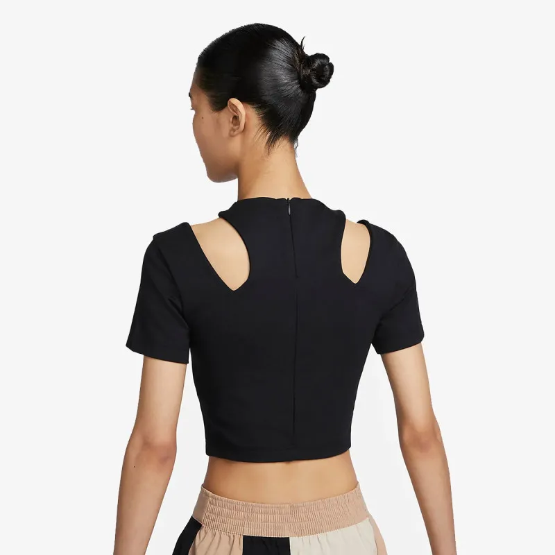 Nike Majica Sportswear Essential 