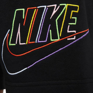 Nike Šorc Club 