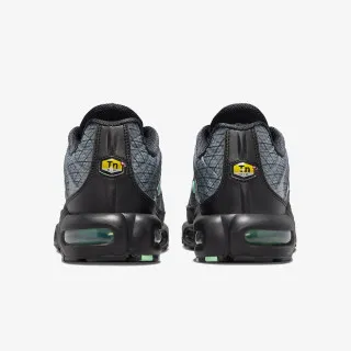 Nike Patike Air Max Plus GFX 