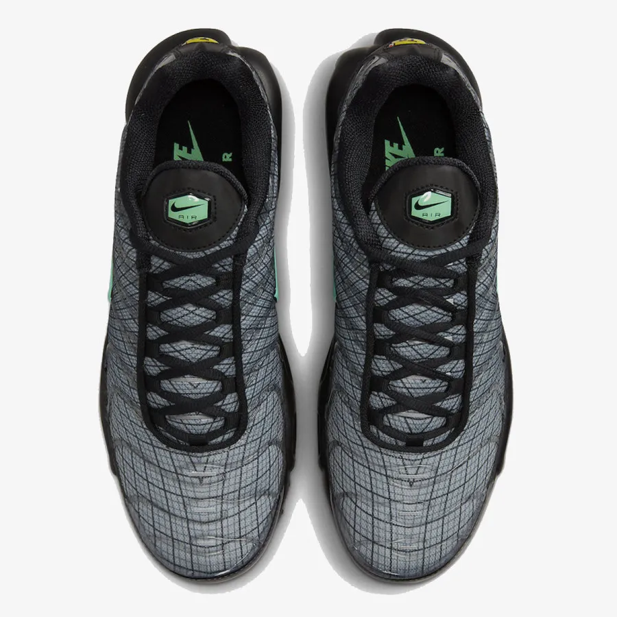 Nike Patike Air Max Plus GFX 
