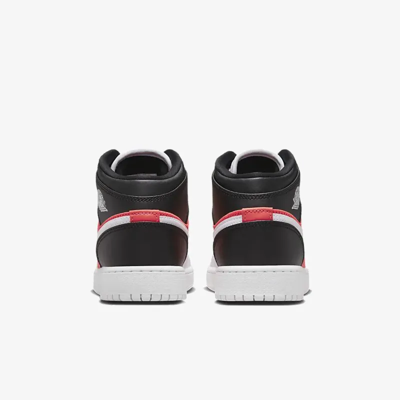 Nike Patike Air Jordan 1 Mid SE 