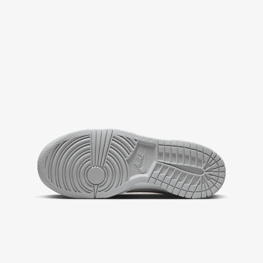 NIKE Patike NIKE DUNK LOW BG 