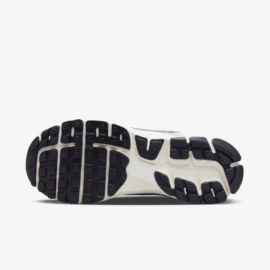 Nike Patike W NIKE ZOOM VOMERO 5 NA 