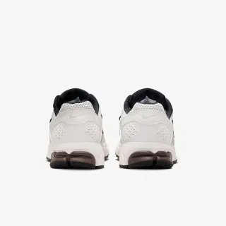 Nike Patike Zoom Vomero 5 