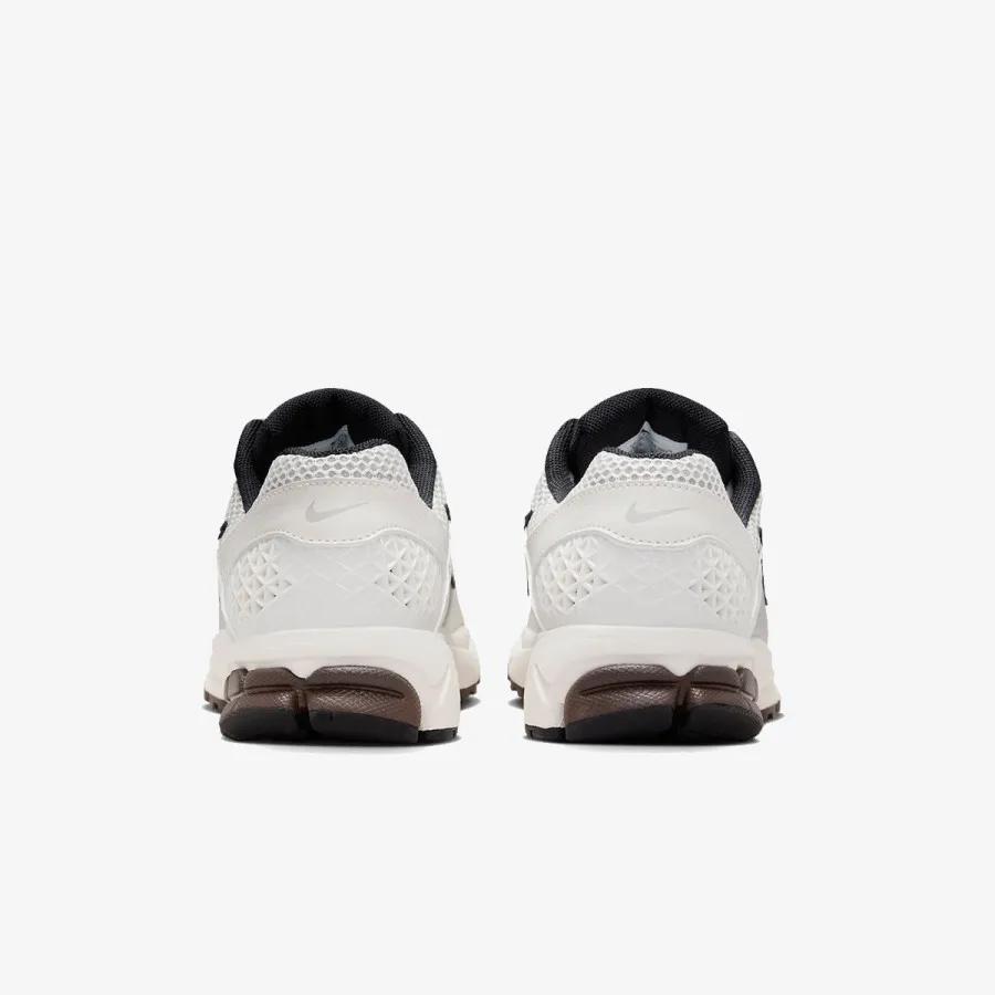 Nike Patike Zoom Vomero 5 