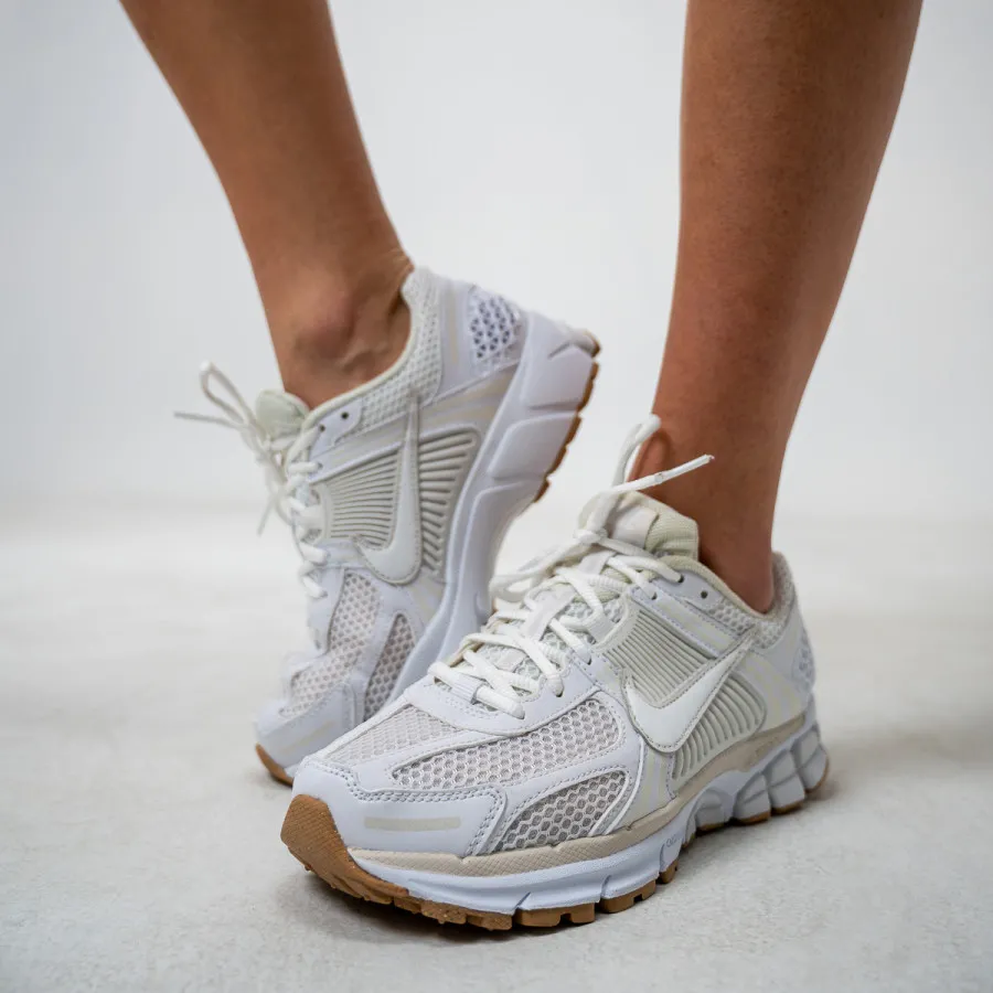 Nike Patike Zoom Vomero 5 