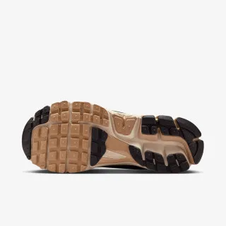 Nike Patike W NIKE ZOOM VOMERO 5 