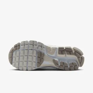 Nike Patike W NIKE ZOOM VOMERO 5 