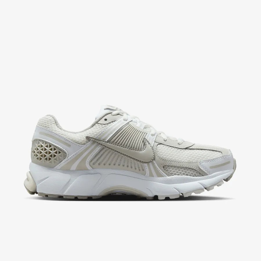 Nike Patike W NIKE ZOOM VOMERO 5 