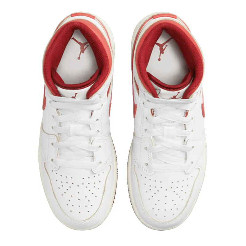 Nike Patike AIR JORDAN 1 MID SE BG 