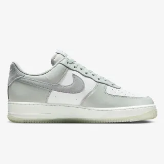Nike Patike Air Force 1 '07 LV8 2 