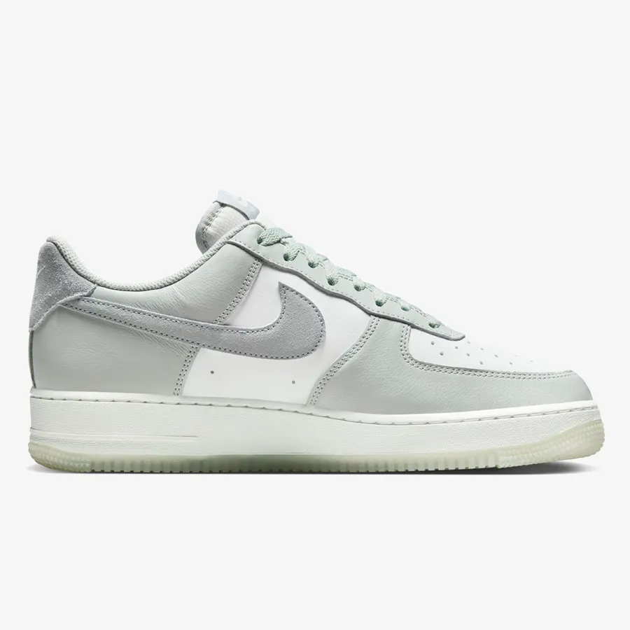 Nike Patike Air Force 1 '07 LV8 2 