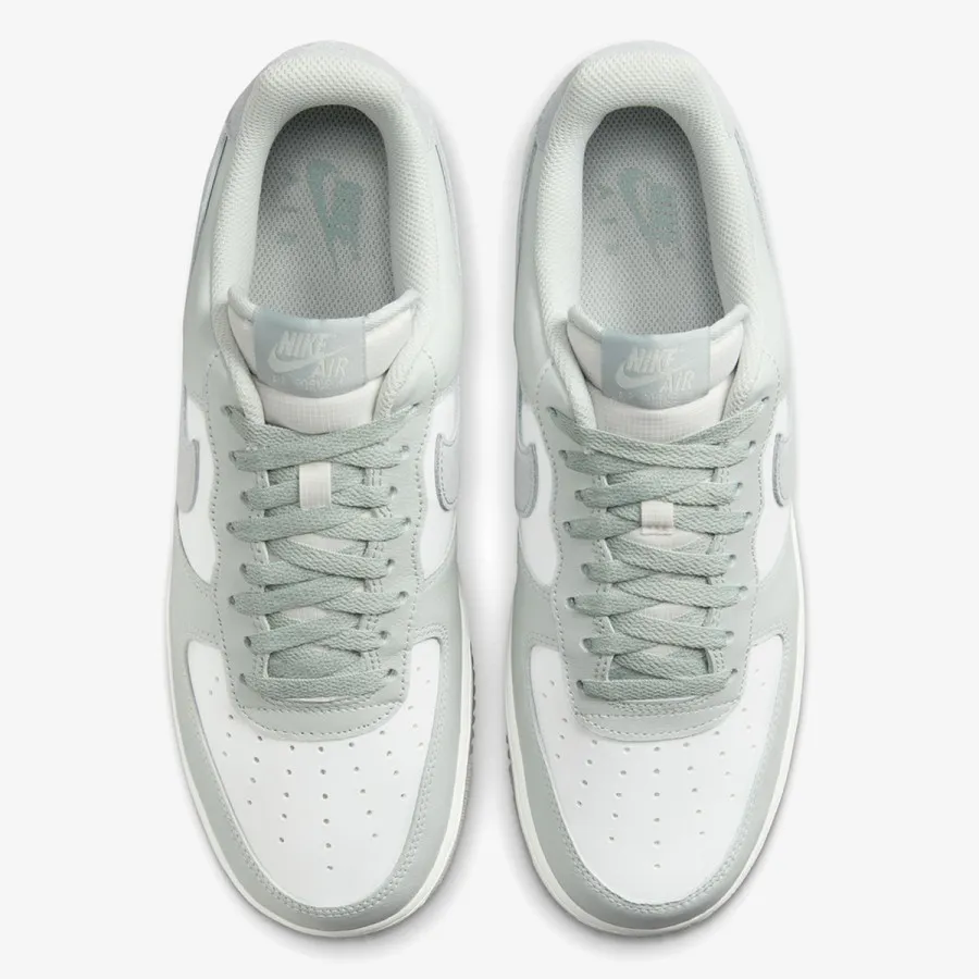 Nike Patike Air Force 1 '07 LV8 2 