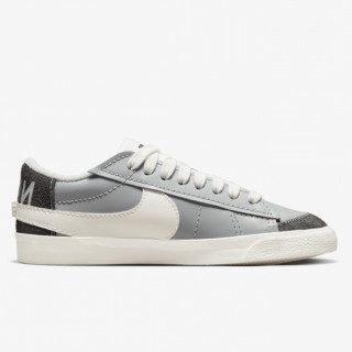 NIKE Patike BLAZER LOW '77 JUMBO SE TR72 