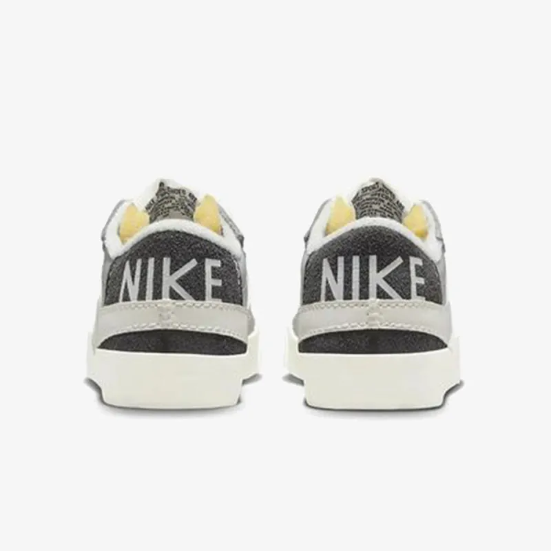 NIKE Patike BLAZER LOW '77 JUMBO SE TR72 