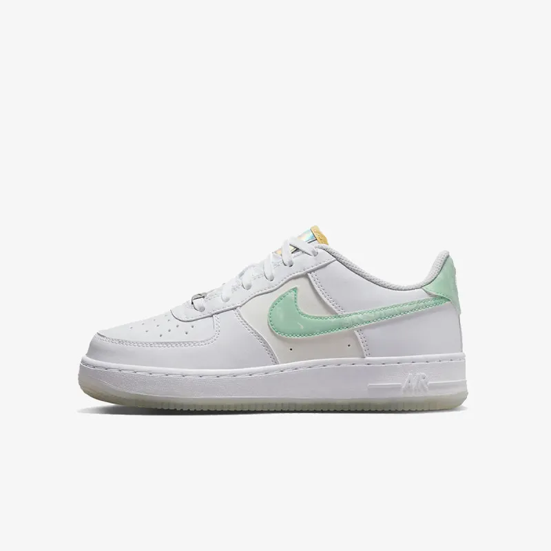 Nike Patike Air Force 1 LV8 BG CN 