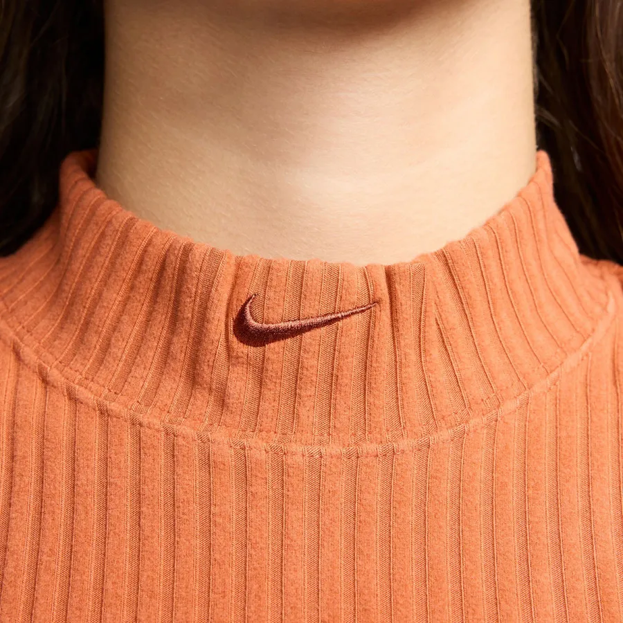 Nike Top Sportswear Chill Knit 
