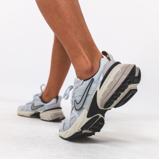 Nike Patike V2K Run 