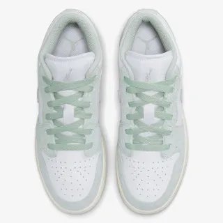 Nike Patike AIR JORDAN 1 LOW SE BG 