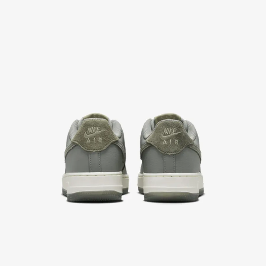 Nike Patike Air Force 1 LV8 