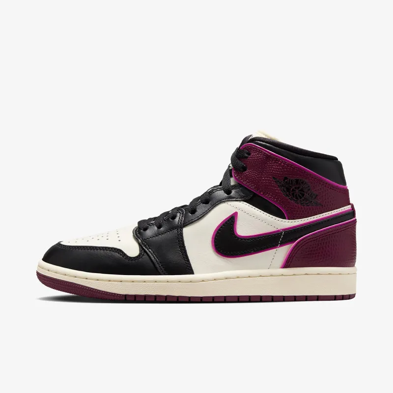 Nike Patike Air Jordan 1 Mid SE 