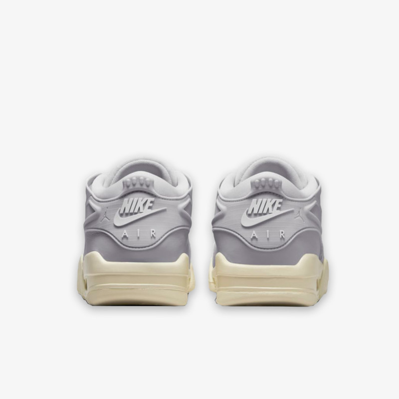 Nike Patike Air Jordan 4 RM 