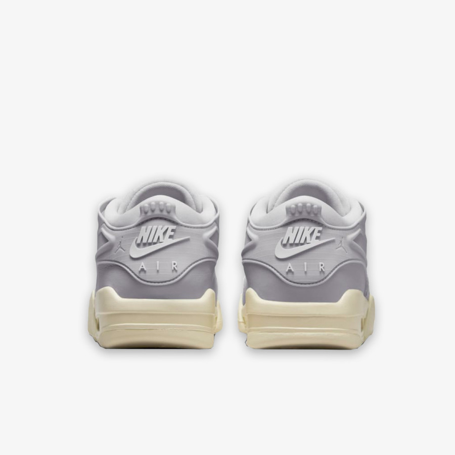 Nike Patike Air Jordan 4 RM 