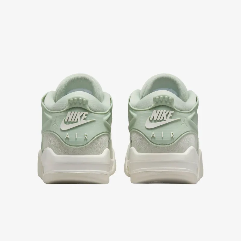 Nike Patike WMNS AIR JORDAN 4 RM 