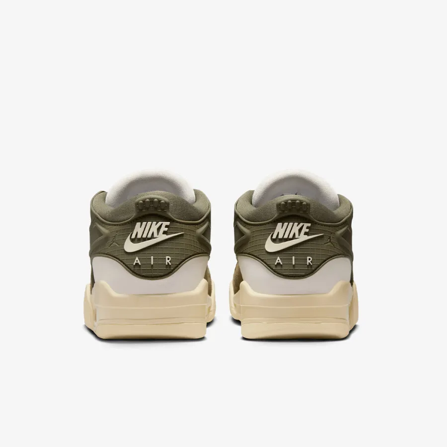 Nike Patike Air Jordan 4 RM 