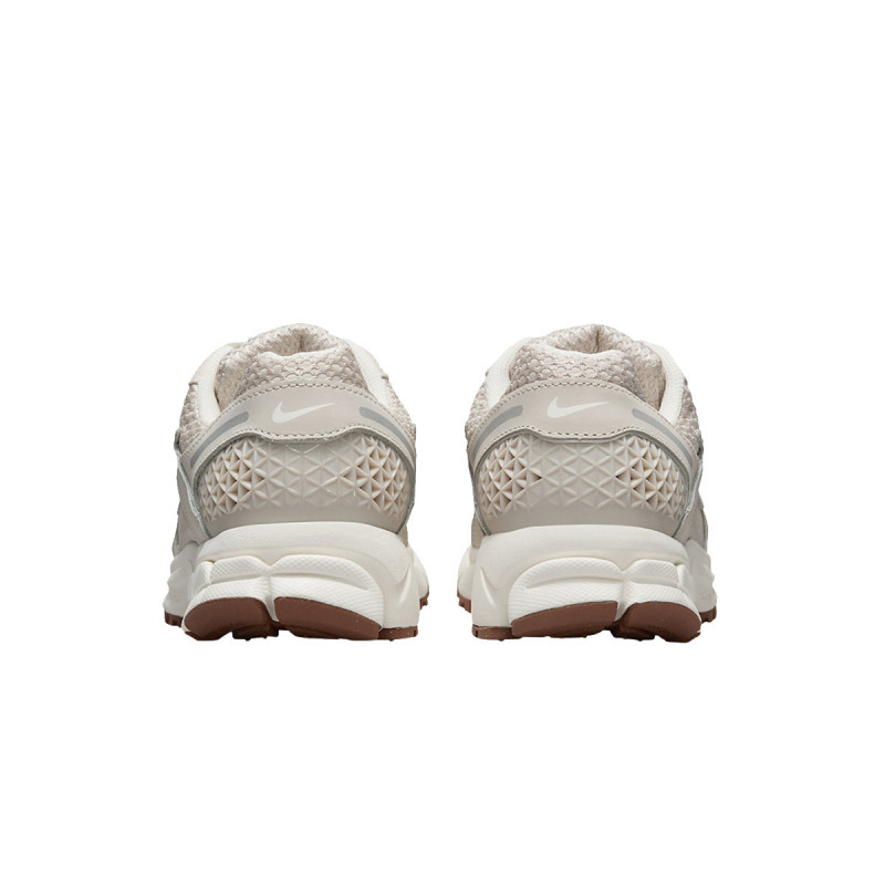 Nike Patike W NIKE VOMERO 5 NA 