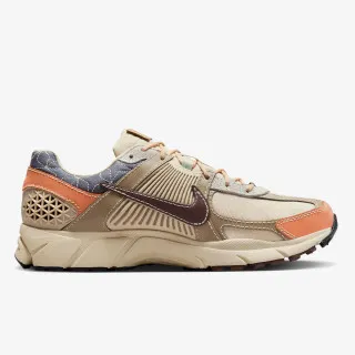 Nike Patike Zoom Vomero 5 