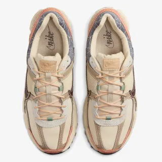 Nike Patike Zoom Vomero 5 