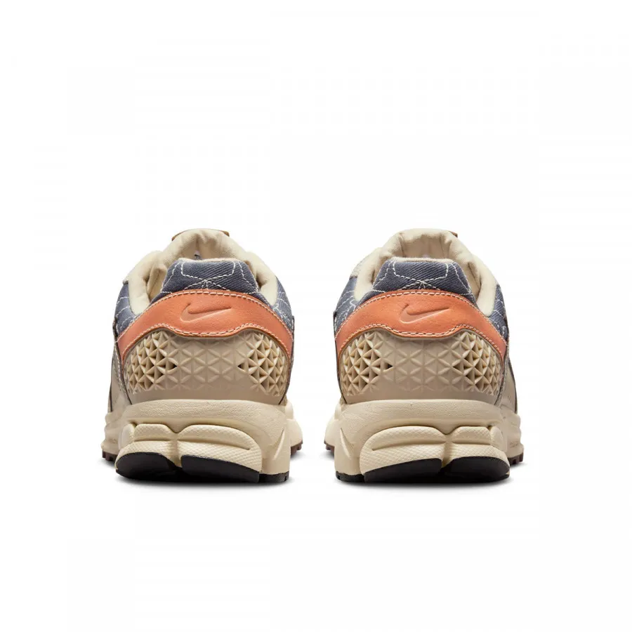 Nike Patike Zoom Vomero 5 