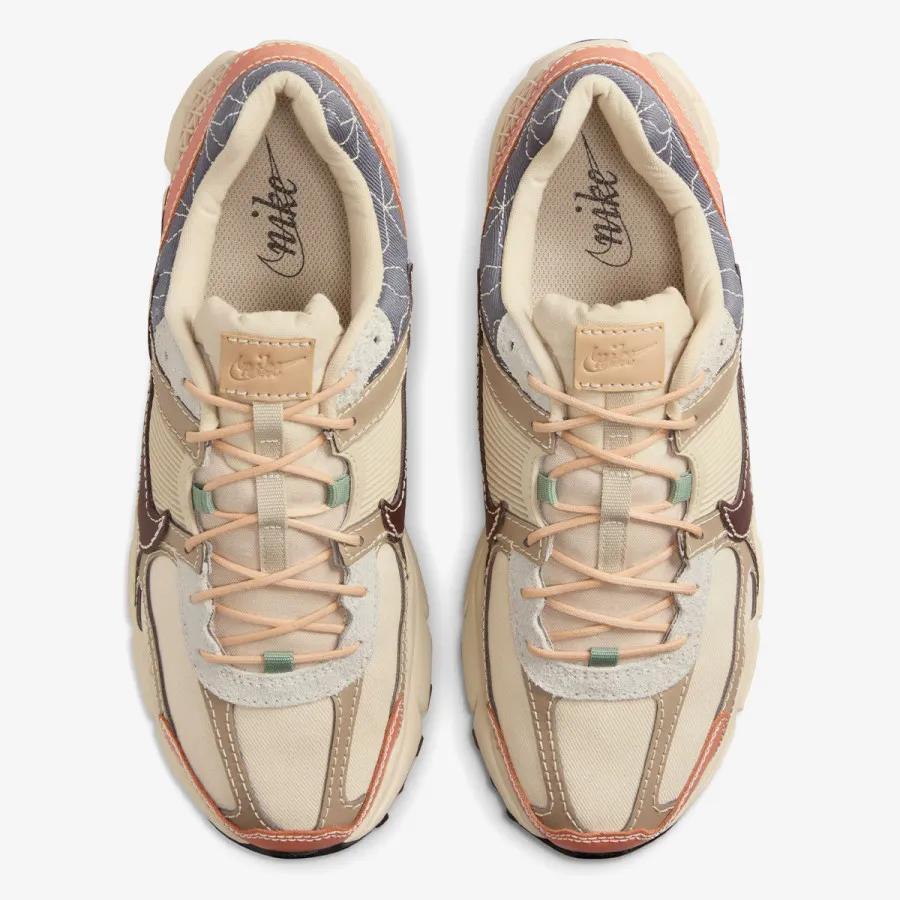 Nike Patike Zoom Vomero 5 