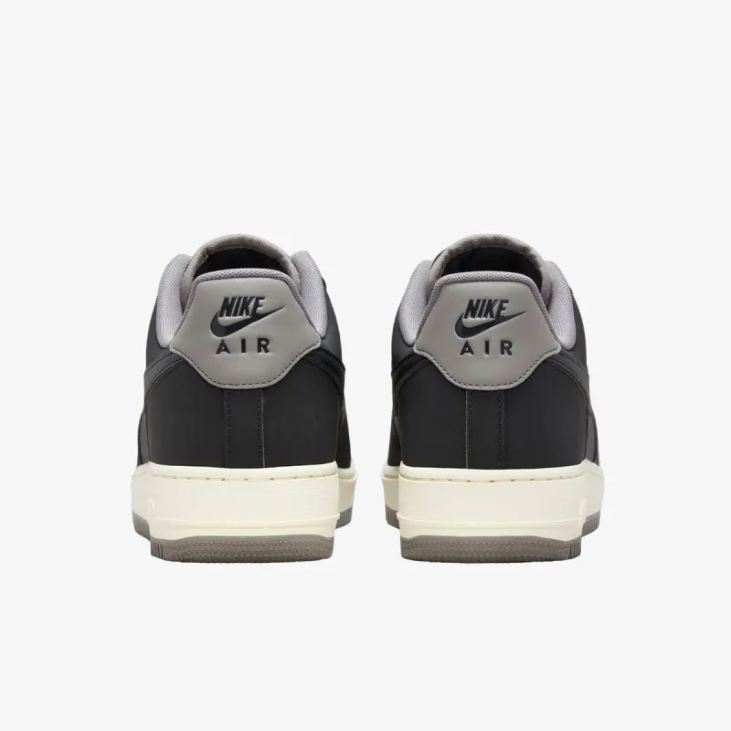 Nike Patike Air Force 1 '07 LV8 