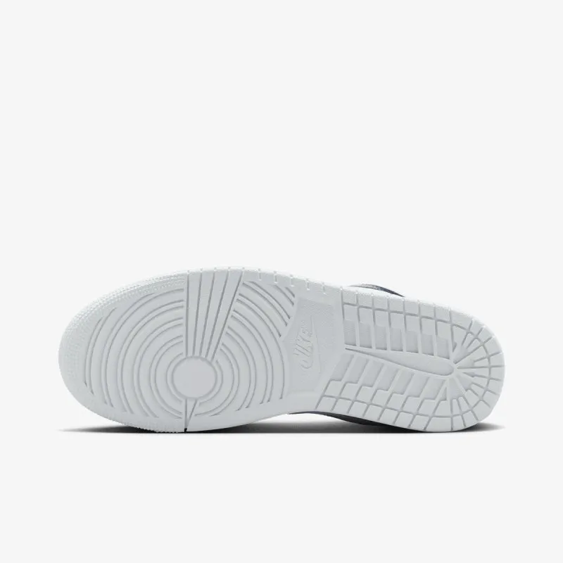 Nike Patike WMNS AIR JORDAN 1 LOW SE 